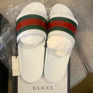 Gucci Men’s Signature Stripe Slide Sandals NWT